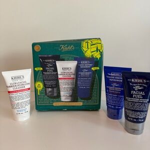 Kiehl's “Your 5 O’ Clock Shadow Shavers” Men’s grooming gift set.